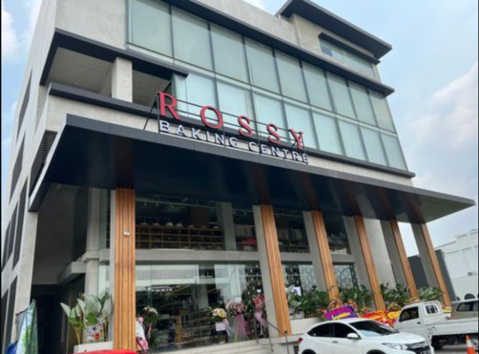 One Stop Shopping Bagi Penggila Kue Hadir di Gading Serpong Bake.co.id