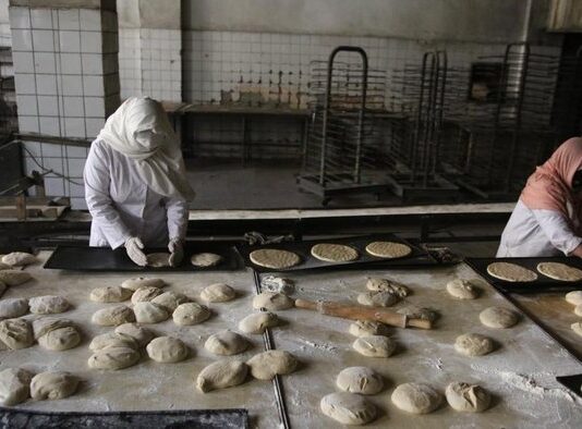 pabrik roti di afghanistan