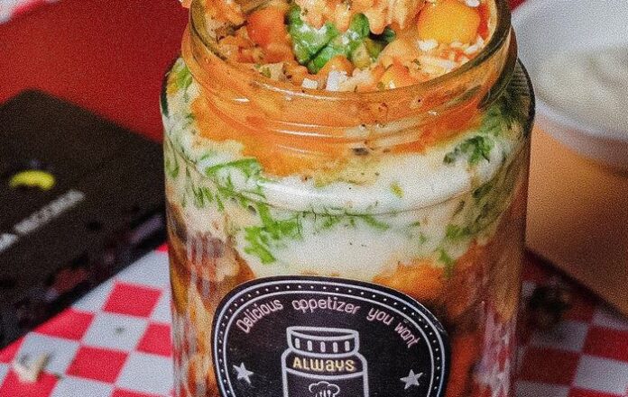 burrito macaroni dalam jar