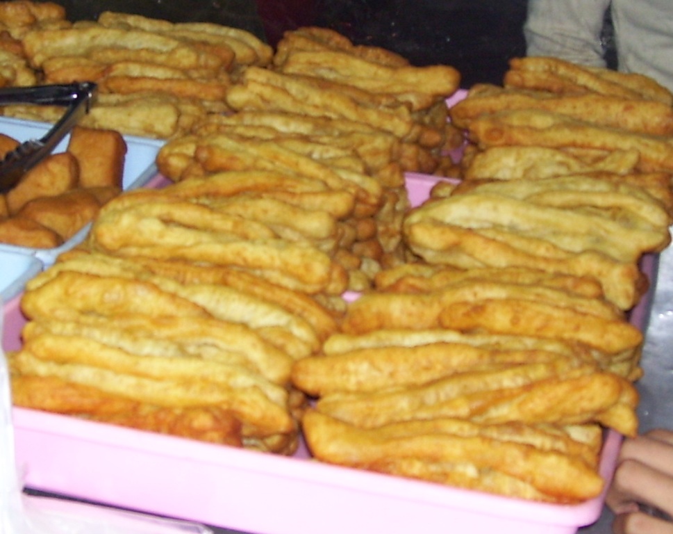 cakwe dan roti goreng di surabaya