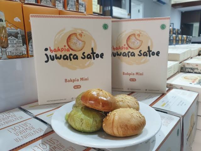 toko kue legendaris