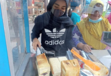 penjual roti bakar