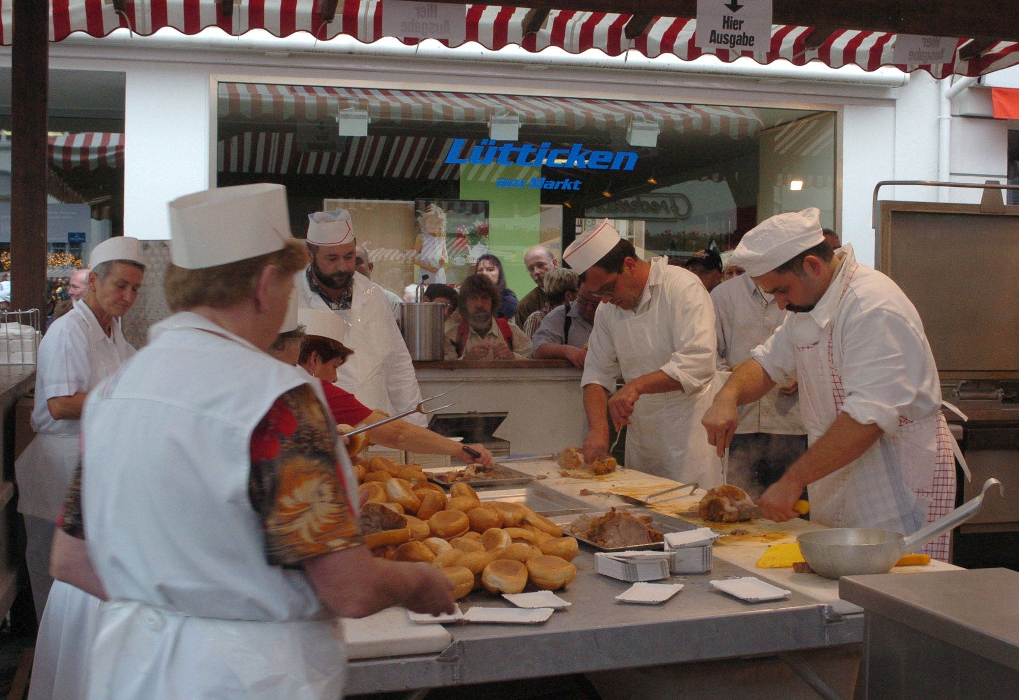 perilaku konsumen bakery