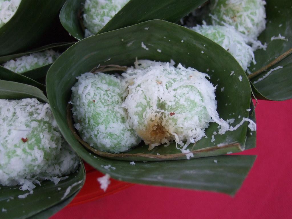 kue tradisional berbuka puasa