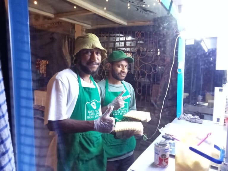 roti bakar kompak