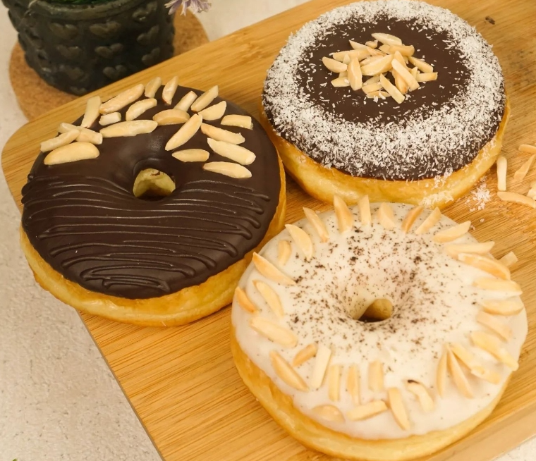 donat madu cihanjuang