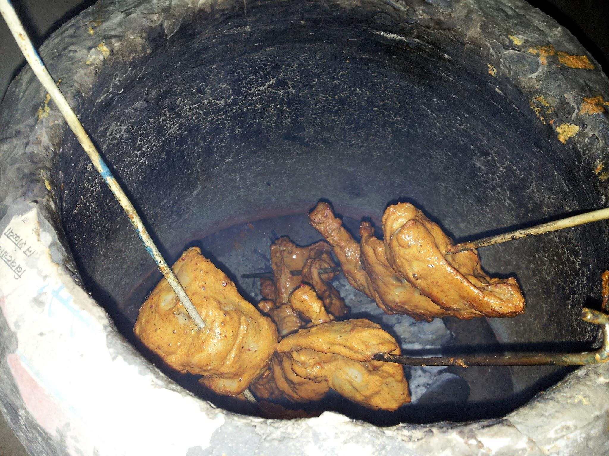 oven tanah liat tandoor