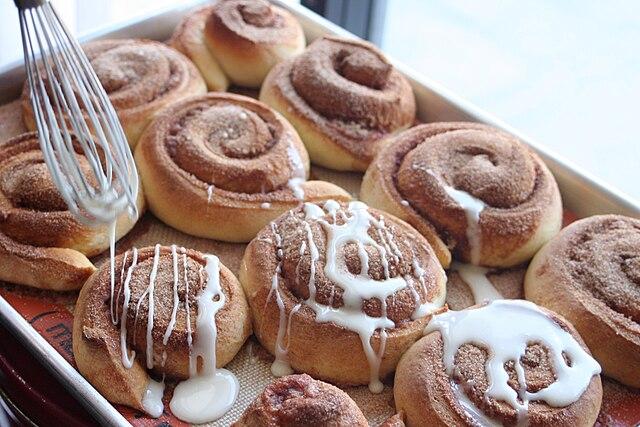 sejarah cinnamon roll