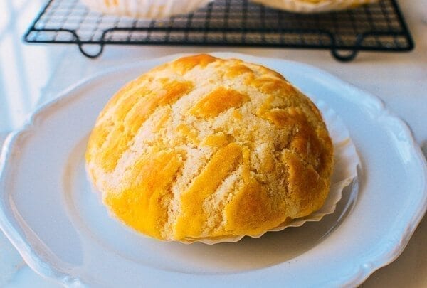 roti bolo bun