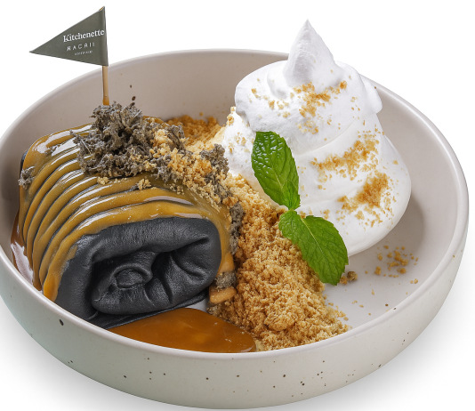 Black Pillow Crêpes