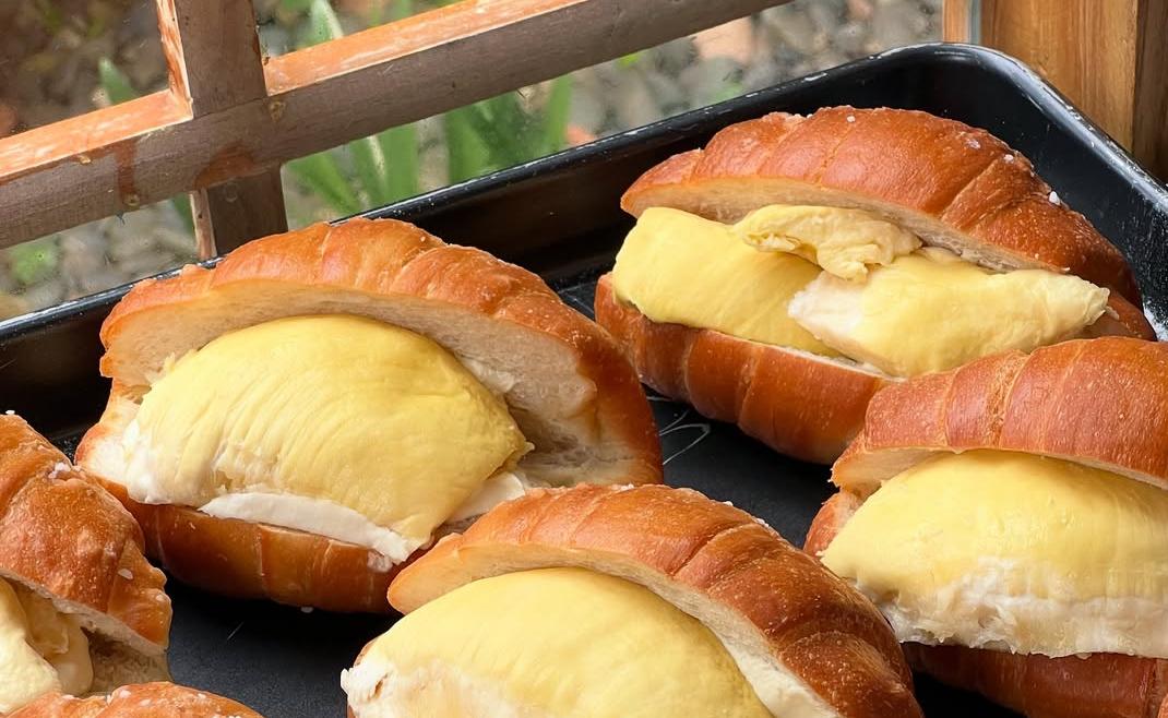 shio pan durian