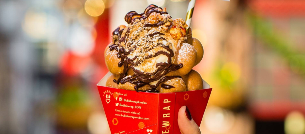 Mengenal Bubblewrap Waffle, Camilan Mirip Pembungkus Paket tapi Bisa ...
